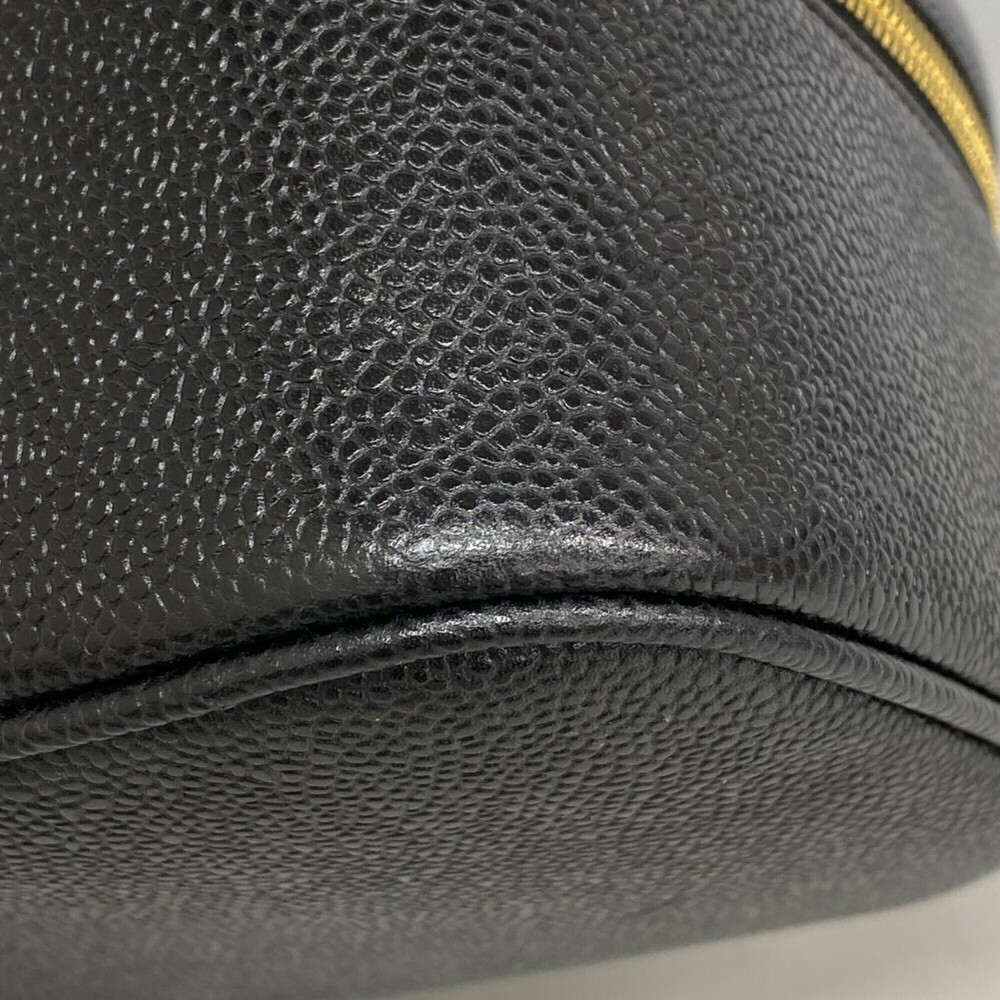 CHANEL Black Caviar Leather Vanity Bag - Picture 6 of 9